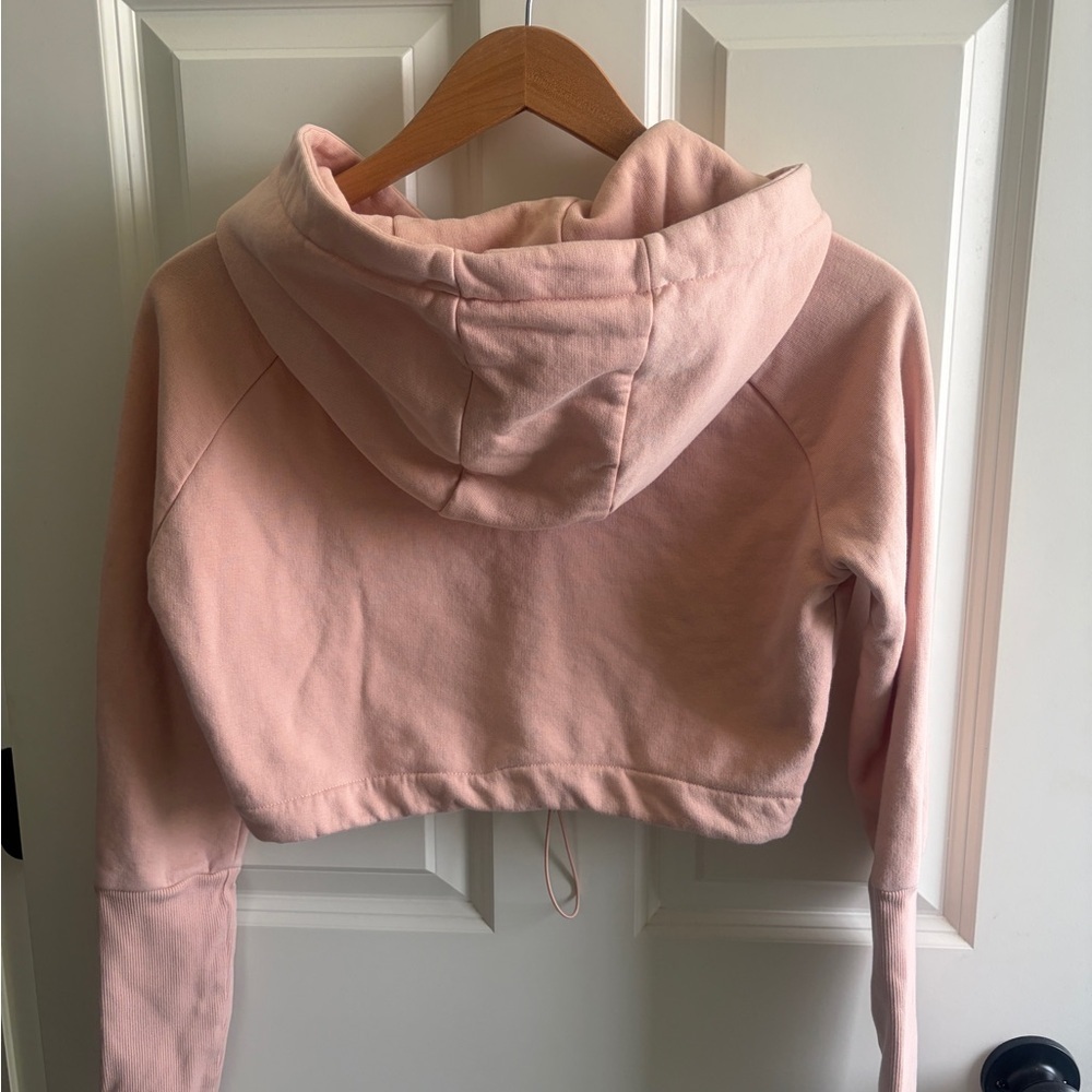 Excellent condition size XS Gymshark Light Pink Blush  Cropped Hoodie - Picture 9 of 13
